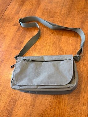 L.L. Bean Olive Messenger Crossbody Bag for women NWOT